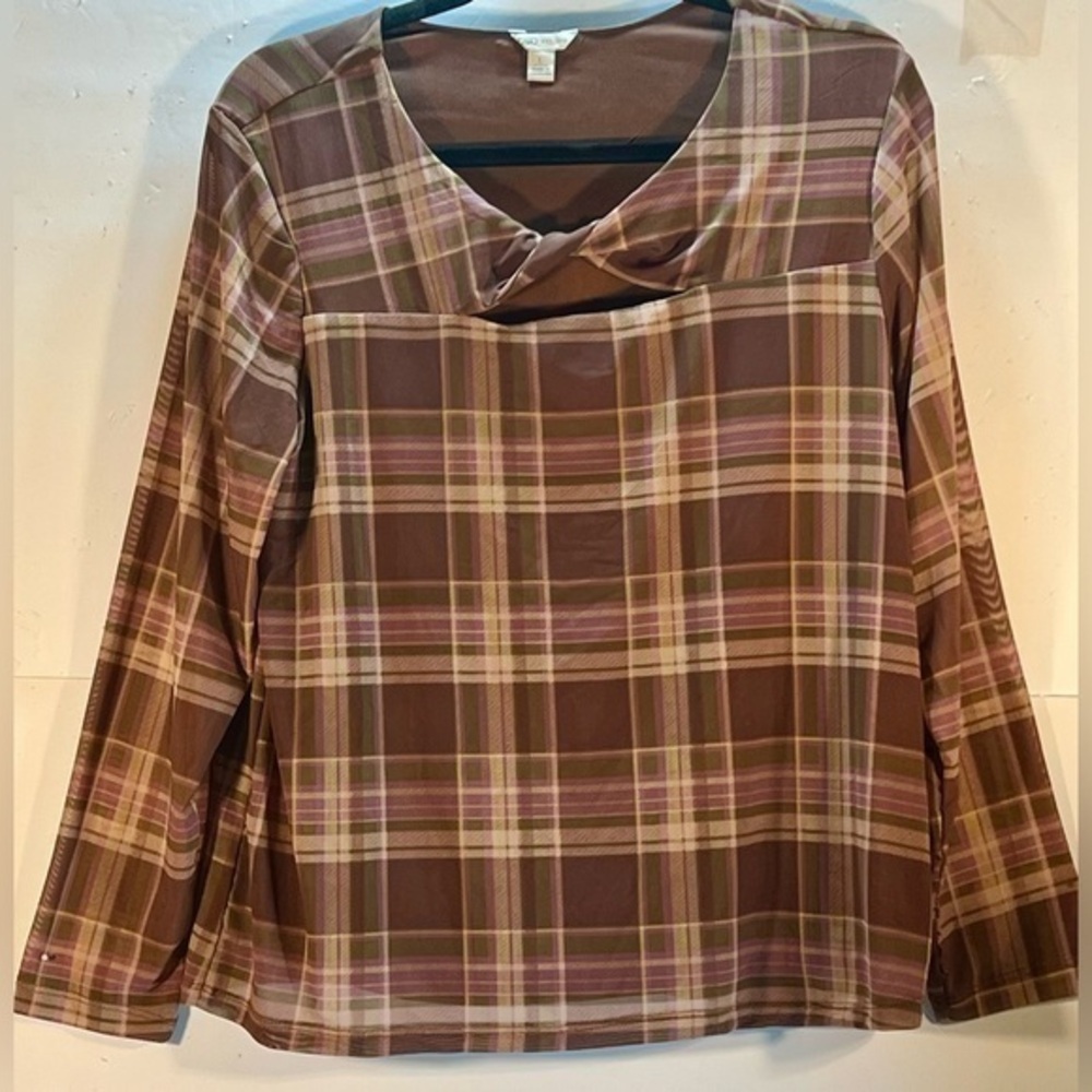 CATO WOMEN’S L RED, GREY AND BROWN PLAID LONG SLEEVE TOP